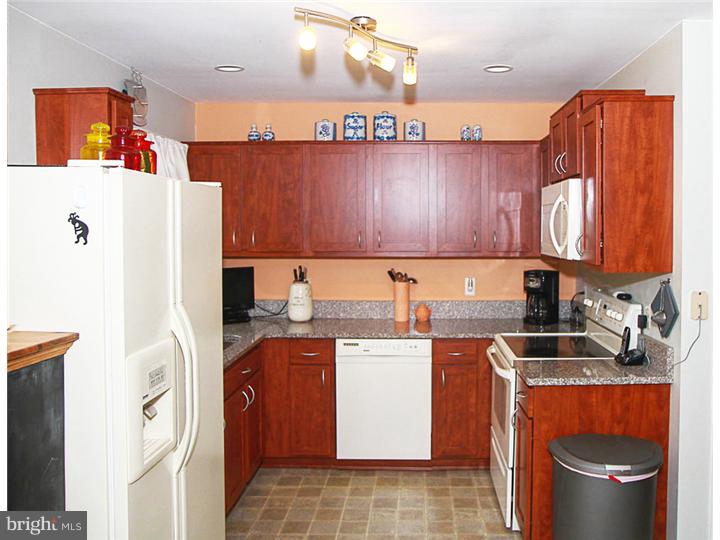 41 Scotch Pine Road Newark, DE 19711 - Photo 2 of 22 Gallery Image 2