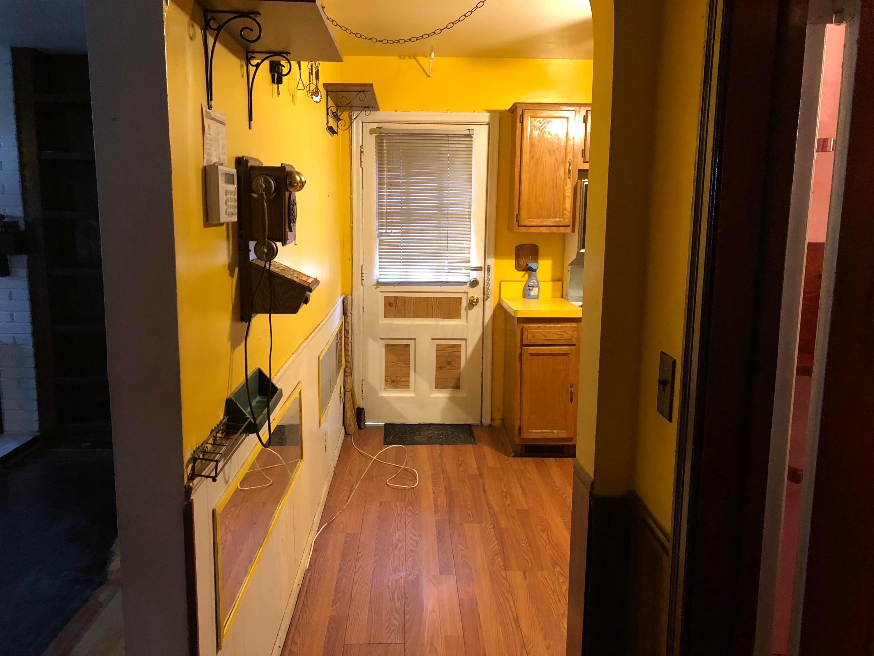 118 North James Road Columbus, OH 43213 - Photo 20 of 38