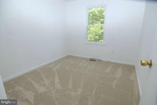 13106 North Point Lane Laurel, MD 20708 - Photo 14 of 30 Bedroom