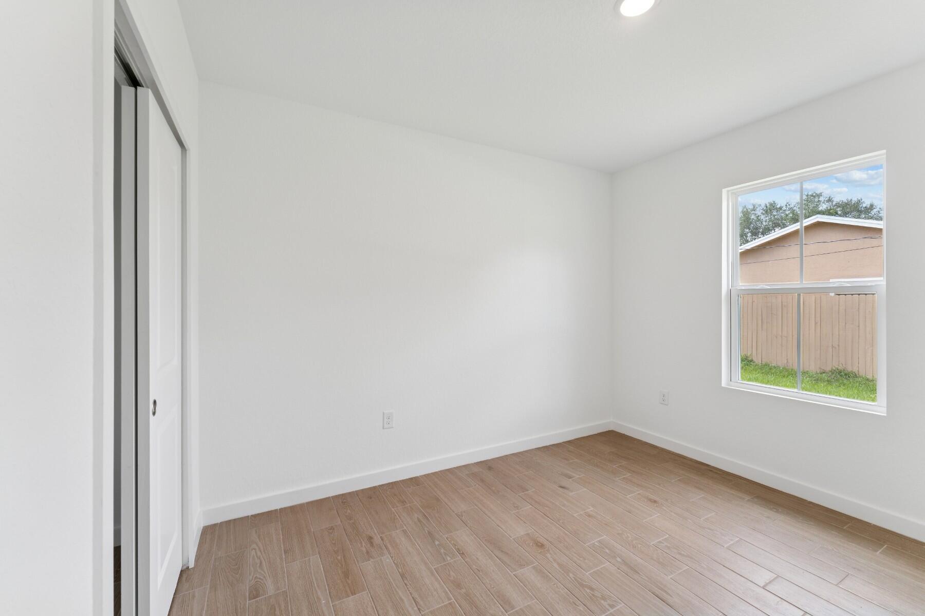 328 Southwest Becker Road Port St. Lucie, FL 34953 - Photo 11 of 40 Extra Suite Plus