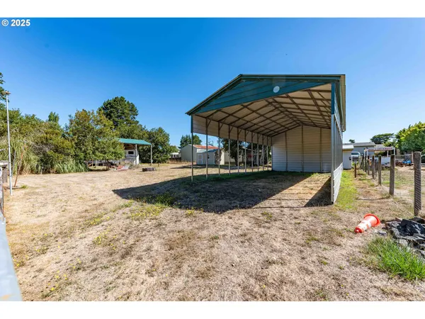 $192,000 | 0 South 3rd Street, Unit 500, Lakeside, OR 97449