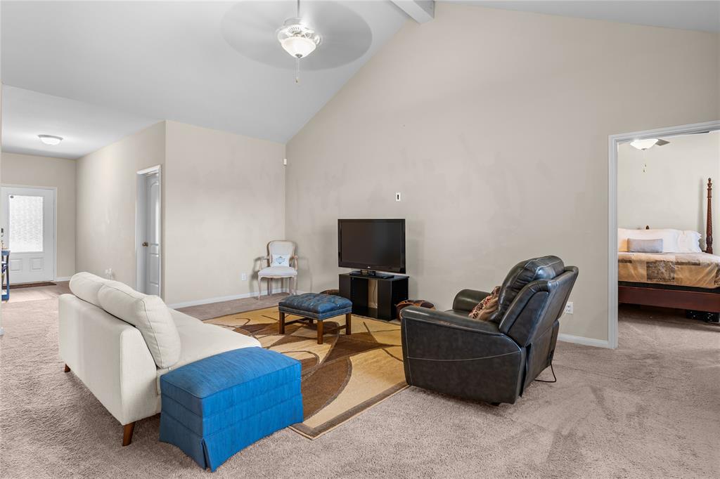 3005 Parker Road Anna, TX 75409 - Photo 6 of 17 Living room