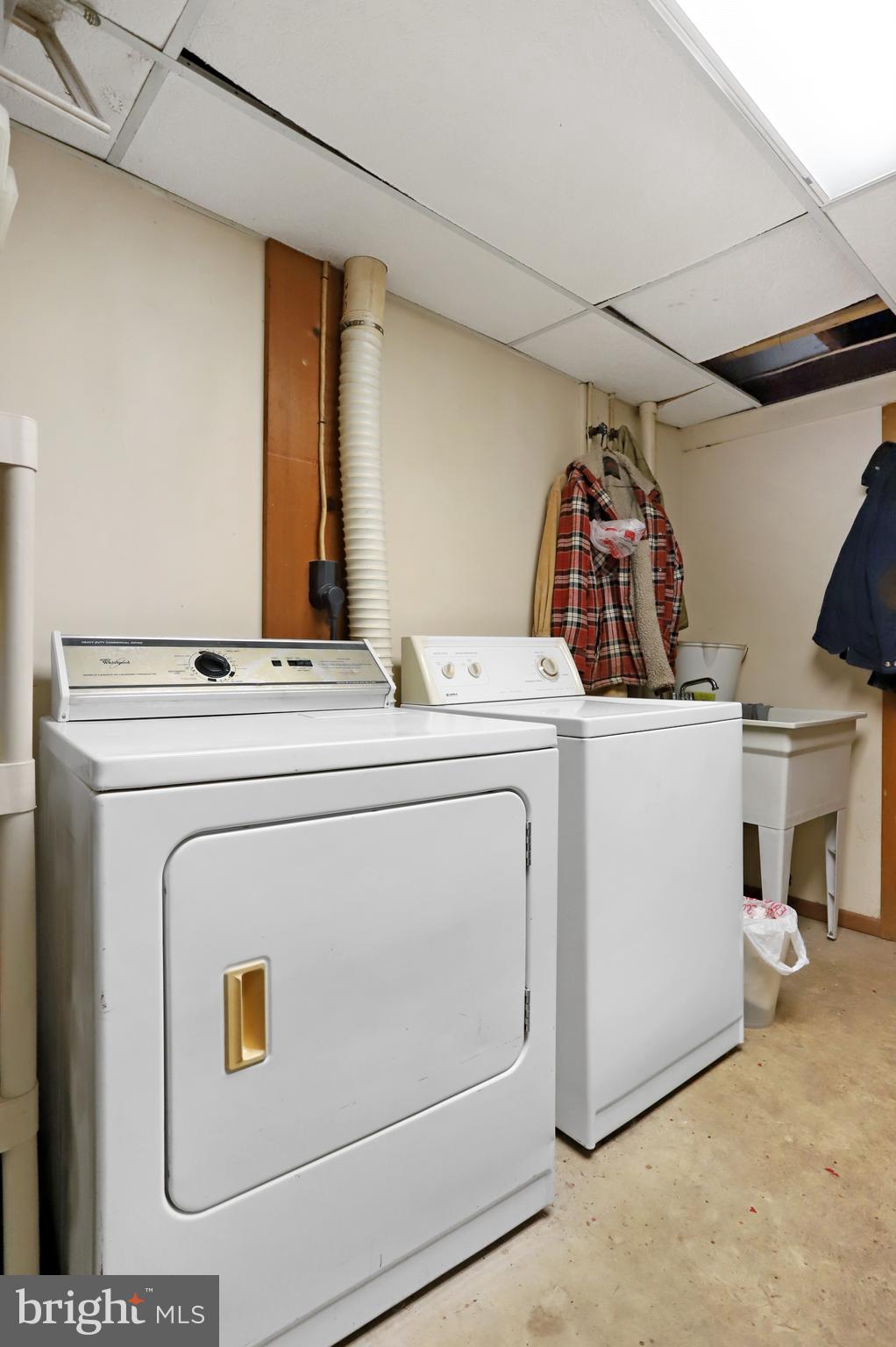 716 Medway Road Hagerstown, MD 21740 - Photo 14 of 23 Separate laundry space in basement