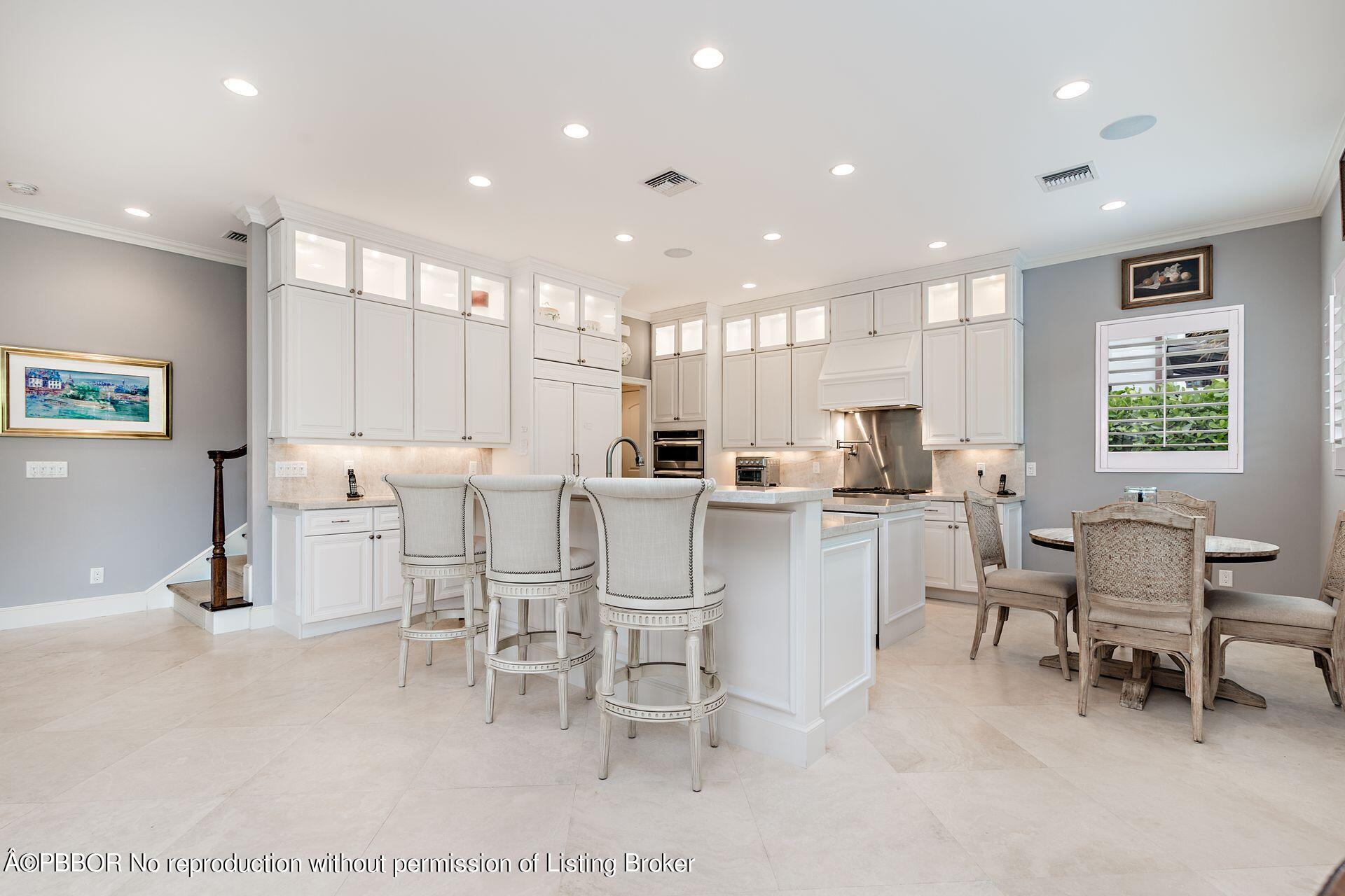 229 Edmor Road West Palm Beach, FL 33405 - Photo 9 of 33 9