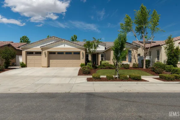 $640,000 | Undisclosed Address, Bakersfield, CA 93311