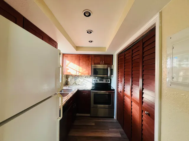 $2,500 | 3319 South Olive Avenue, West Palm Beach, FL 33405