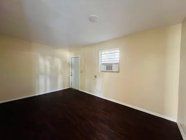 $2,500 | 3319 South Olive Avenue, West Palm Beach, FL 33405