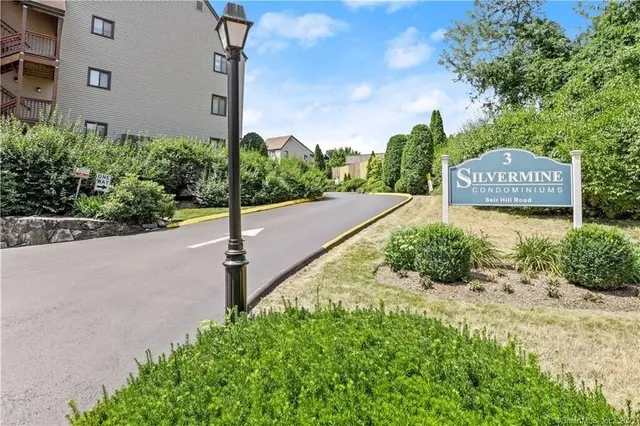 $3,000 | 3 Seir Hill Road, Unit G3, Norwalk, CT 06850