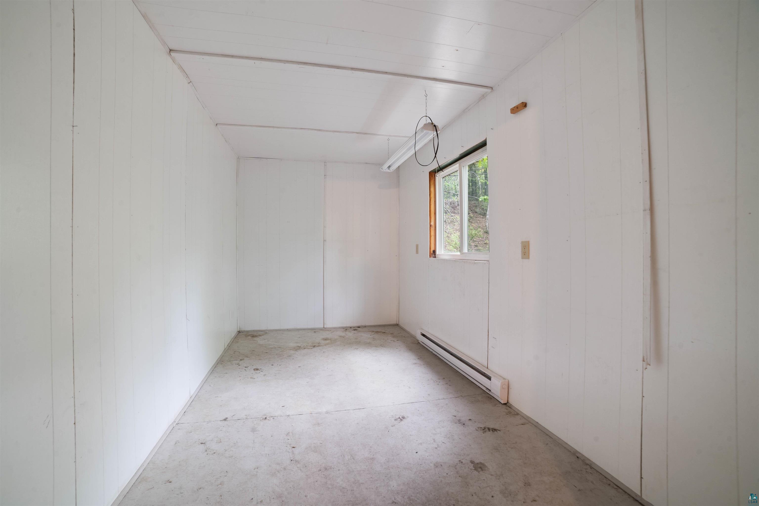4204 Northeast Van Road Duluth, MN 55803 - Photo 30 of 33 Gallery Image 30