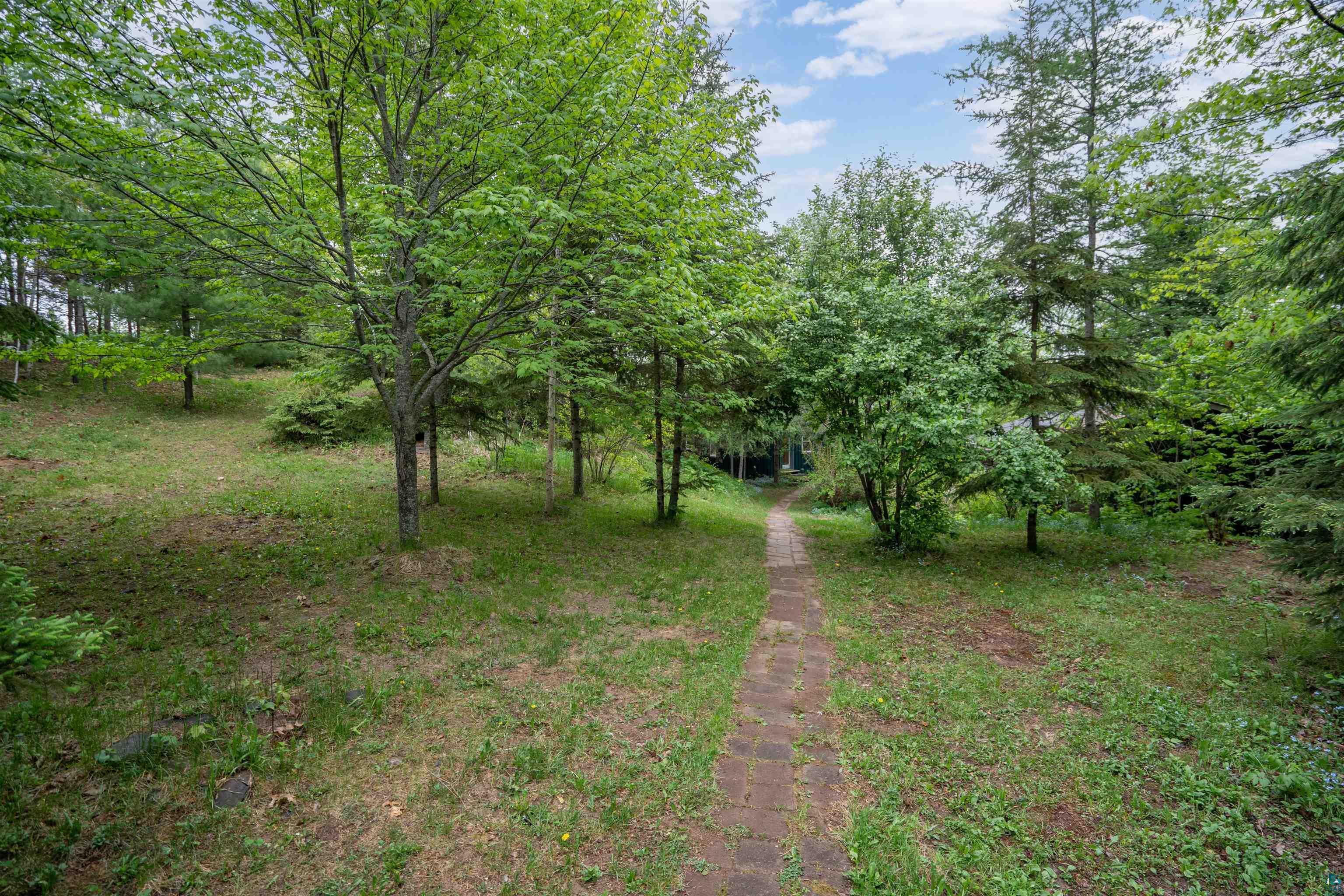 4204 Northeast Van Road Duluth, MN 55803 - Photo 10 of 33 Gallery Image 10