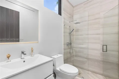 $14,500,000 | 16470 Northeast 30th Avenue, North Miami Beach, FL 33160