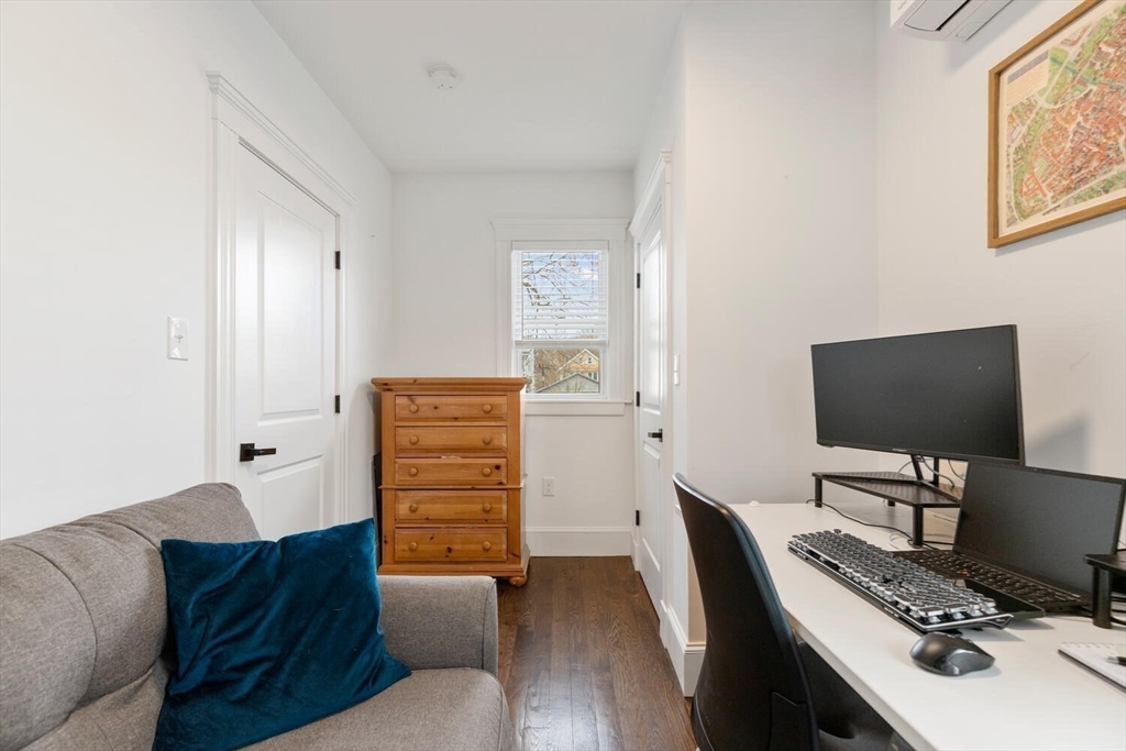 68 Cleveland Street, Unit 1 Arlington, MA 02474 - Photo 18 of 32