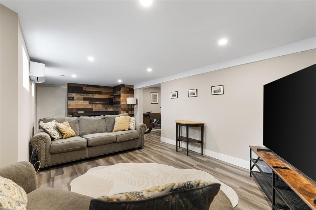 68 Cleveland Street, Unit 1 Arlington, MA 02474 - Photo 22 of 32