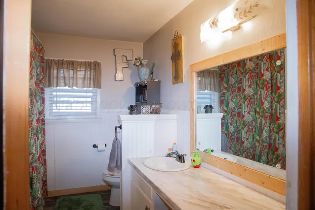 $215,000 | 800 Maple Avenue, Panhandle, TX 79068