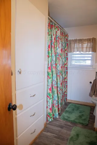 $215,000 | 800 Maple Avenue, Panhandle, TX 79068