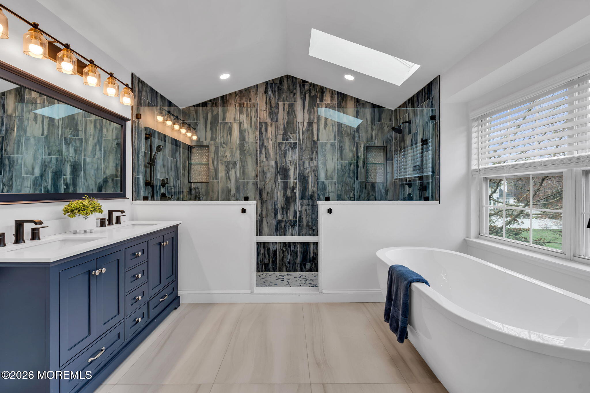 41 Lafayette Mills Road Manalapan, NJ 07726 - Photo 37 of 75 37-web-or-mls-37-print-DSC01290