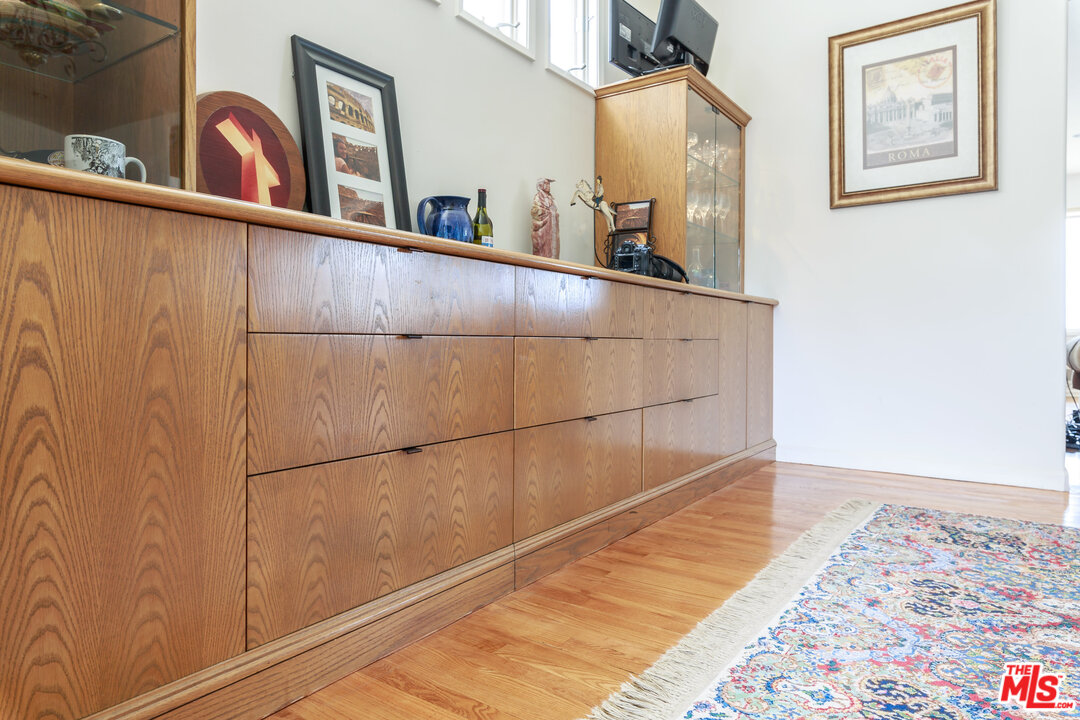 7203 Rindge Avenue Playa del Rey, CA 90293 - Photo 20 of 47