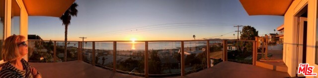 7203 Rindge Avenue Playa del Rey, CA 90293 - Photo 3 of 47