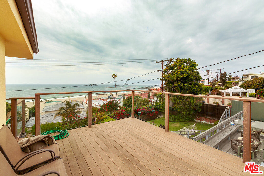 7203 Rindge Avenue Playa del Rey, CA 90293 - Photo 29 of 47