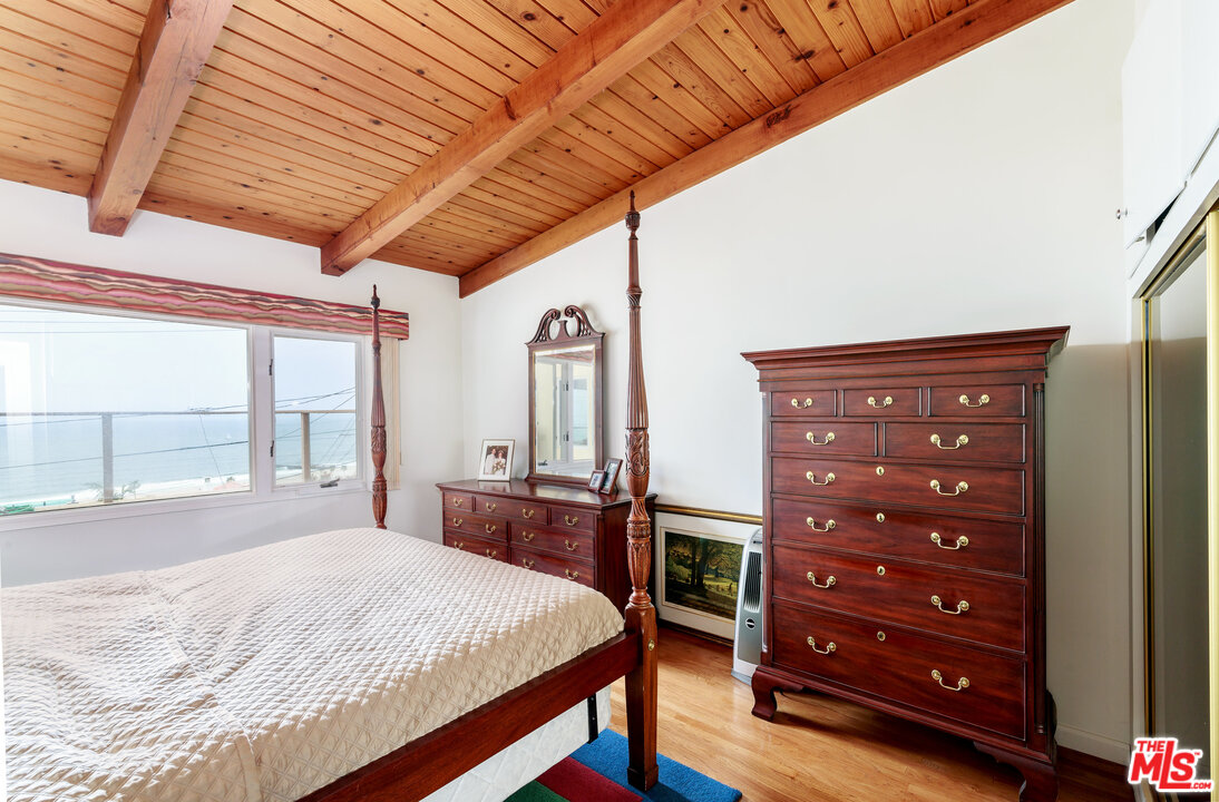 7203 Rindge Avenue Playa del Rey, CA 90293 - Photo 45 of 47