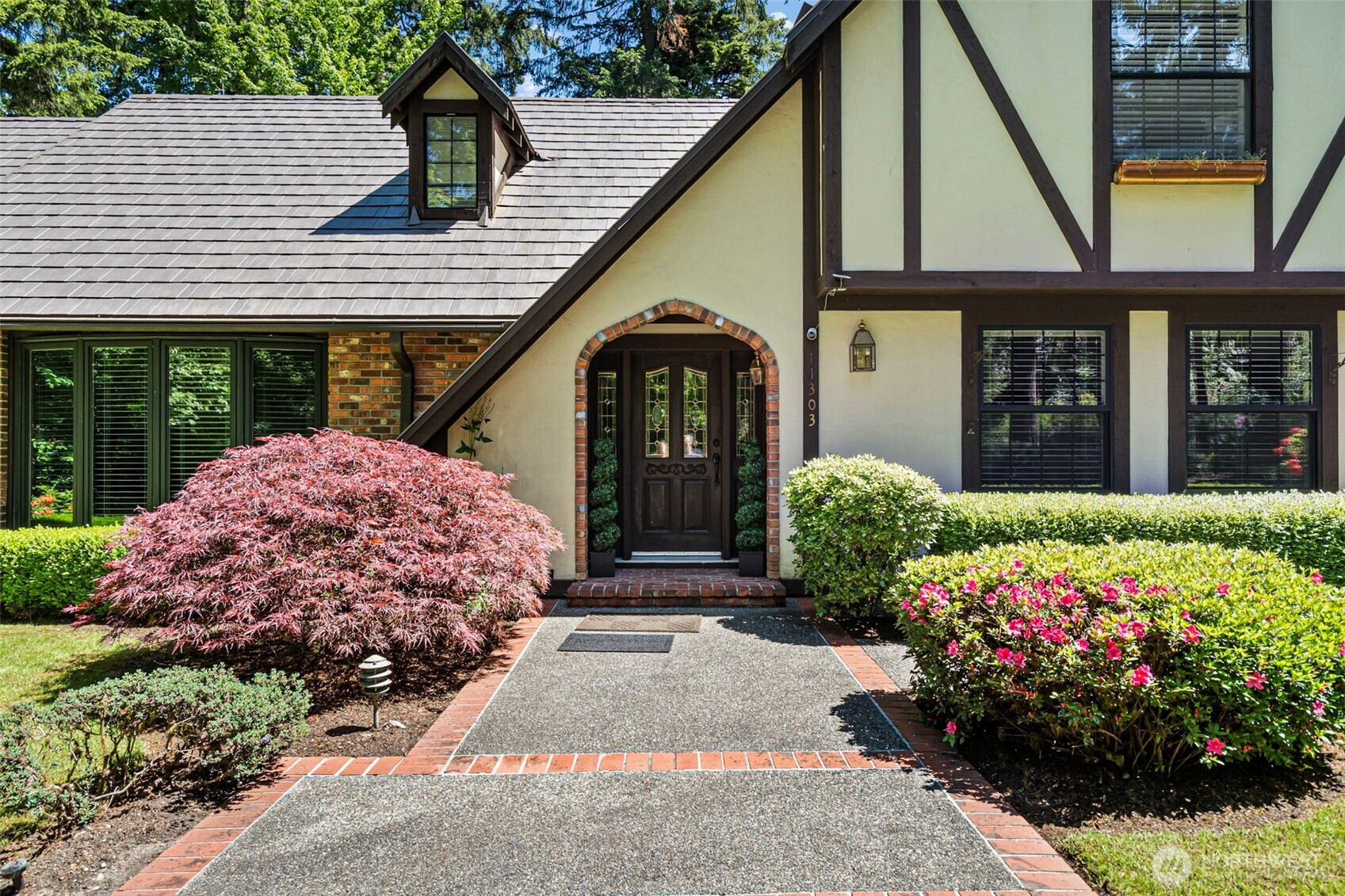 11303 Tower Road Southwest Lakewood, WA 98498 - Photo 6 of 40