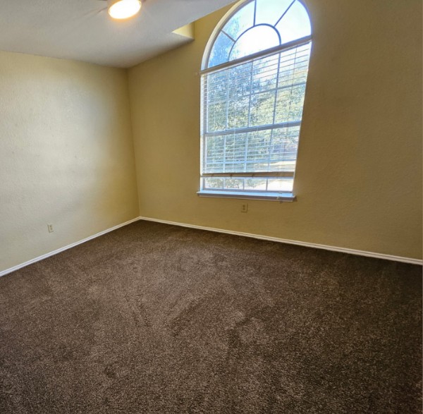 132 Stephen Lane Georgetown, TX 78626 - Photo 9 of 13 2nd floor bedroom 1