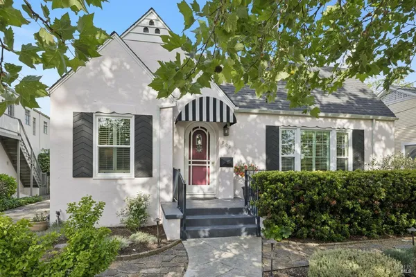 $819,000 | 909 Slater Street, Santa Rosa, CA 95401