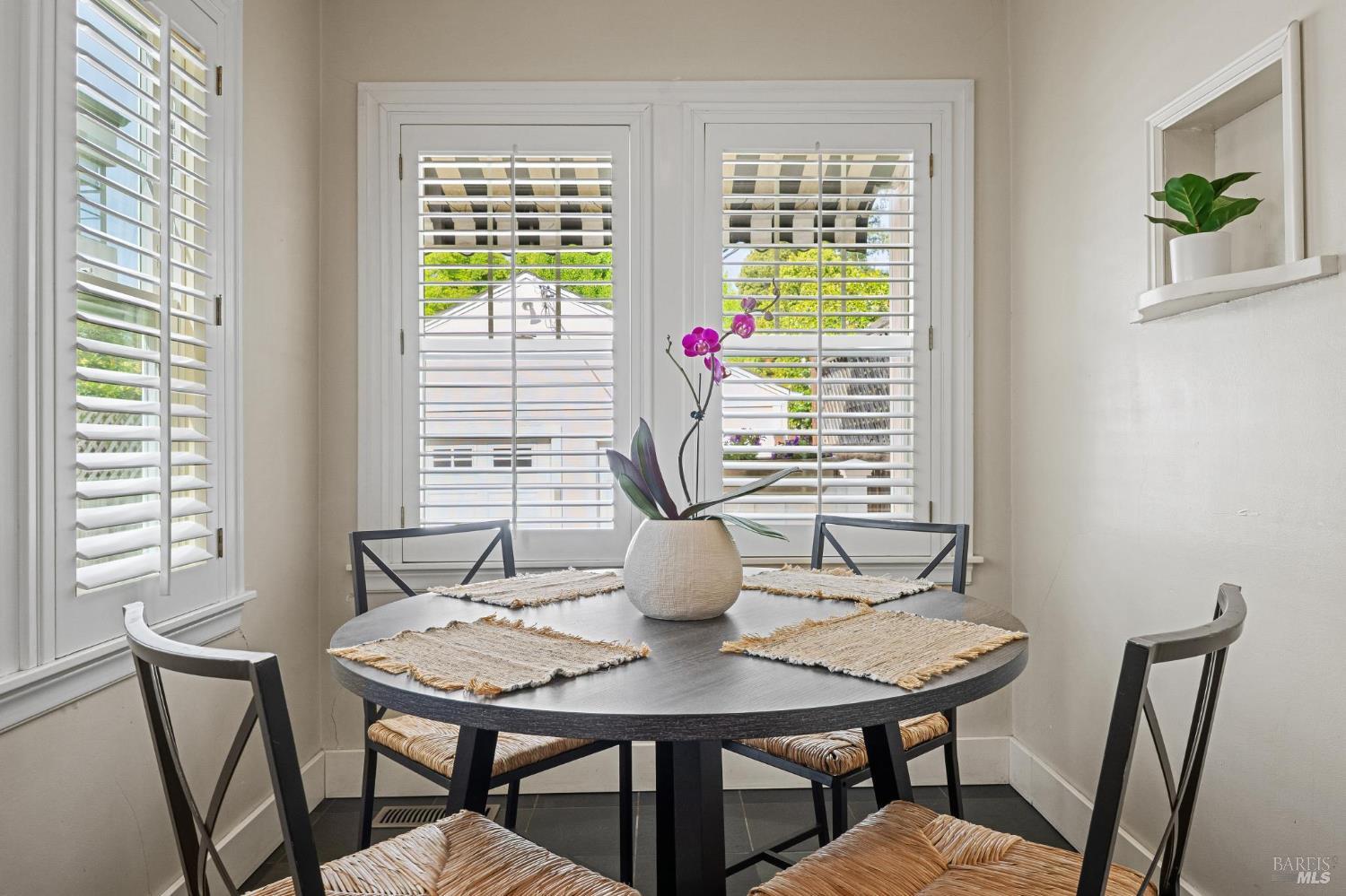 909 Slater Street Santa Rosa, CA 95401 - Photo 15 of 39