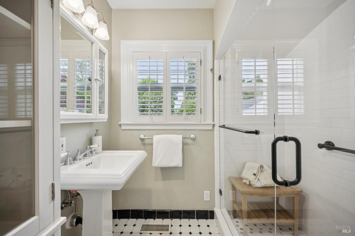 909 Slater Street Santa Rosa, CA 95401 - Photo 24 of 39