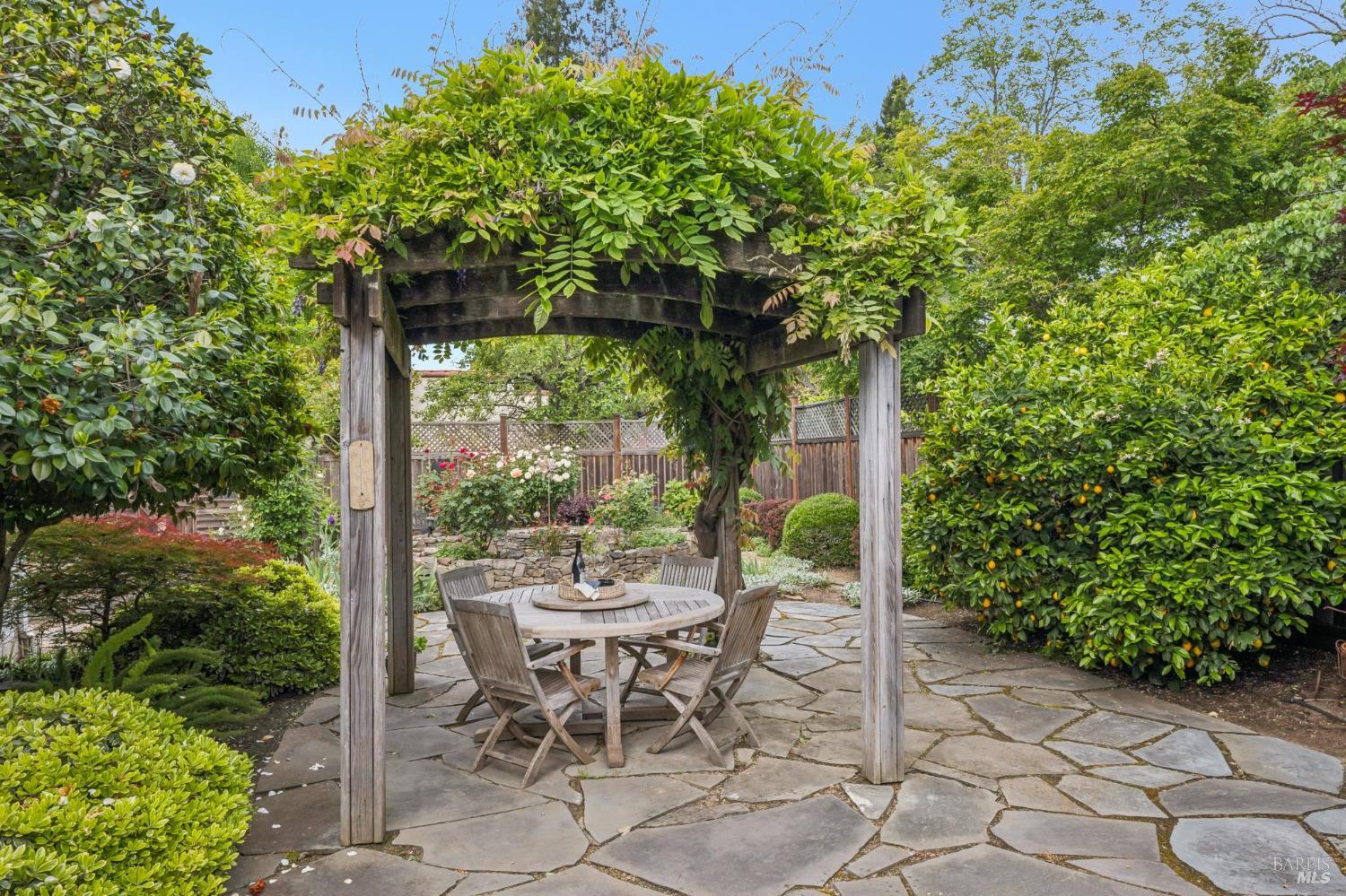 909 Slater Street Santa Rosa, CA 95401 - Photo 27 of 39