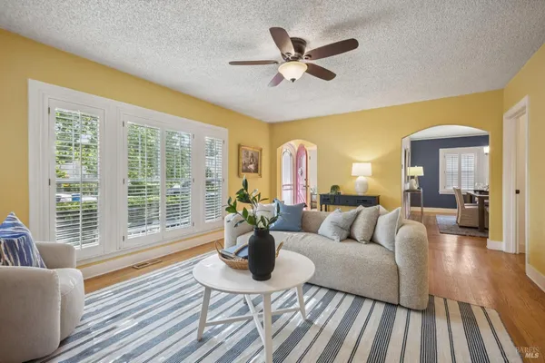 $819,000 | 909 Slater Street, Santa Rosa, CA 95401