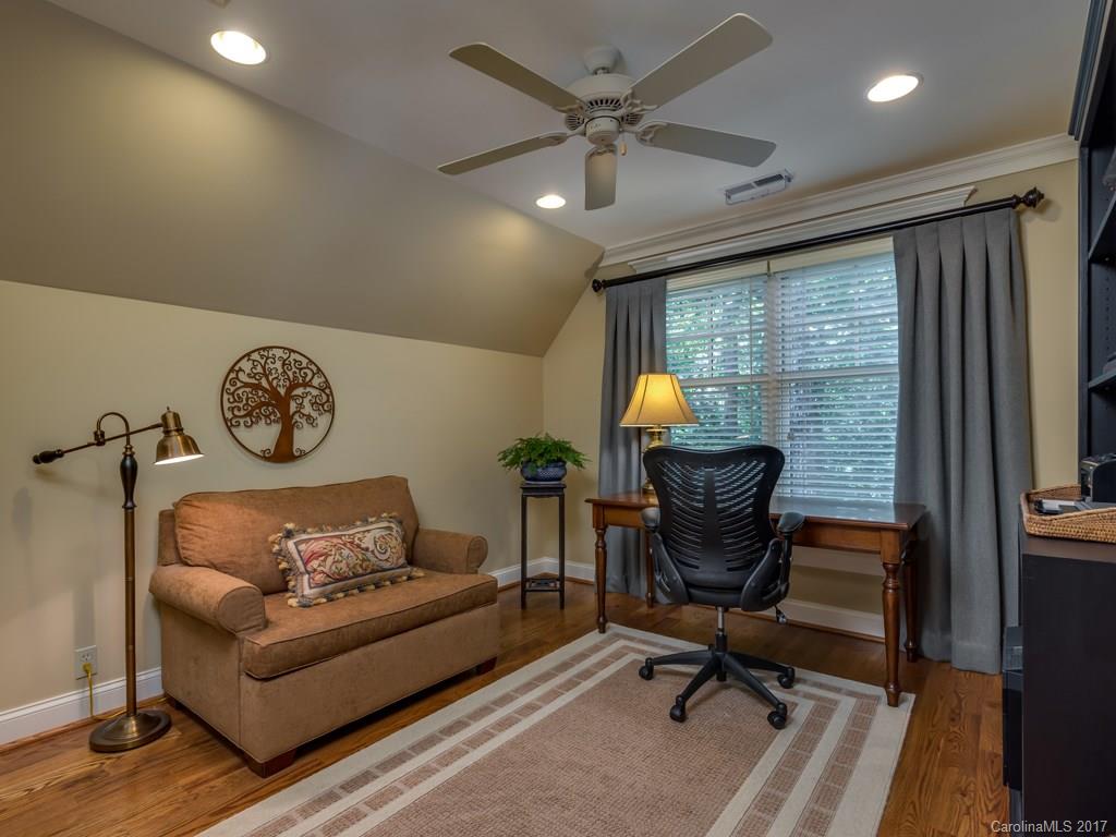 978 Rixhaven Drive Saluda, NC 28773 - Photo 12 of 24 Gallery Image 12