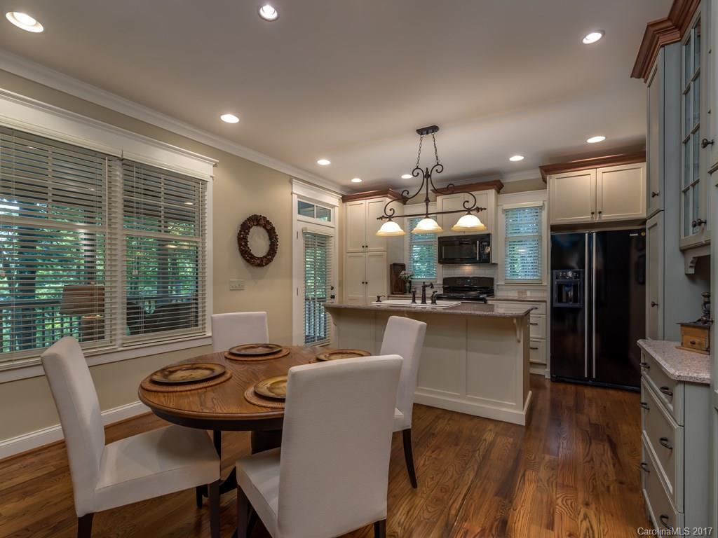 978 Rixhaven Drive Saluda, NC 28773 - Photo 5 of 24 Gallery Image 5
