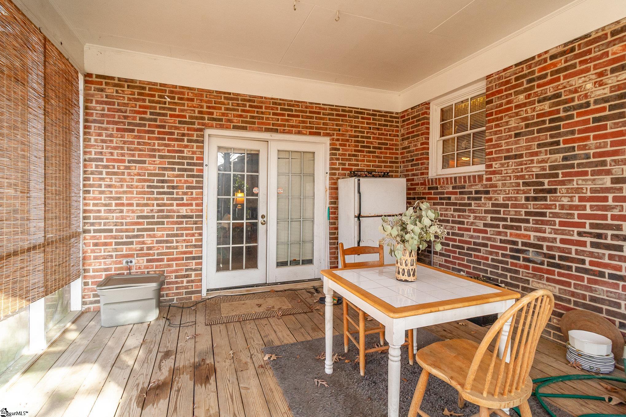 181 State Rd S-30-483 Clinton, SC 29325 - Photo 13 of 27