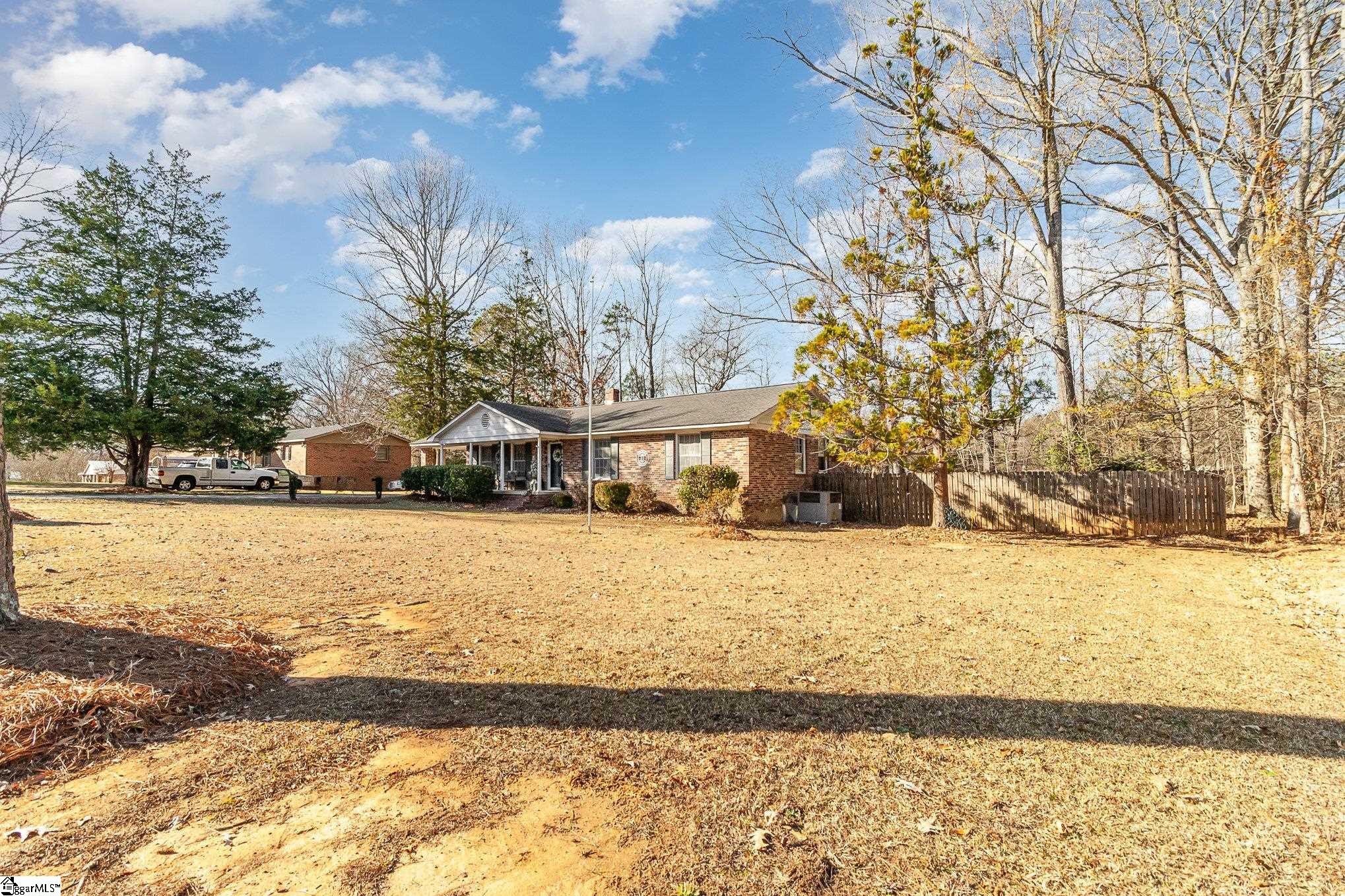 181 State Rd S-30-483 Clinton, SC 29325 - Photo 3 of 27