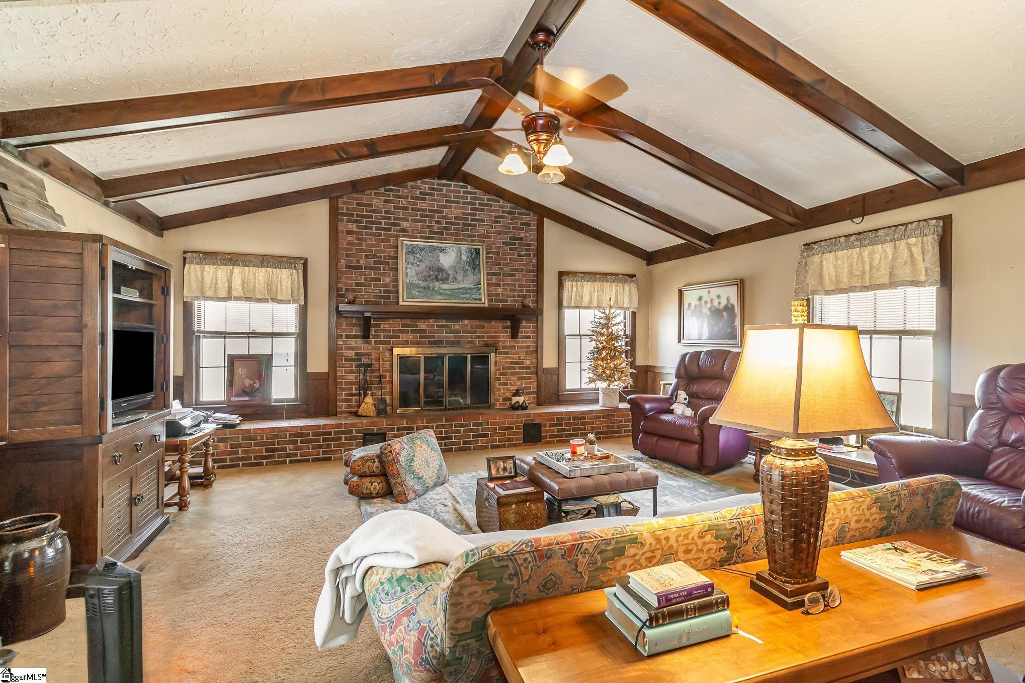 181 State Rd S-30-483 Clinton, SC 29325 - Photo 6 of 27