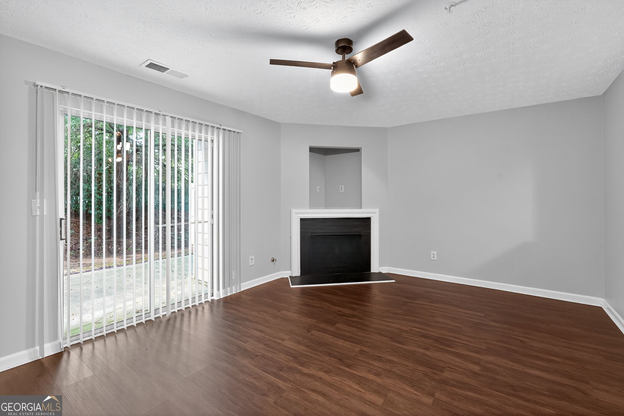 3151 Panthers Trace Decatur, GA 30034 - Photo 11 of 34