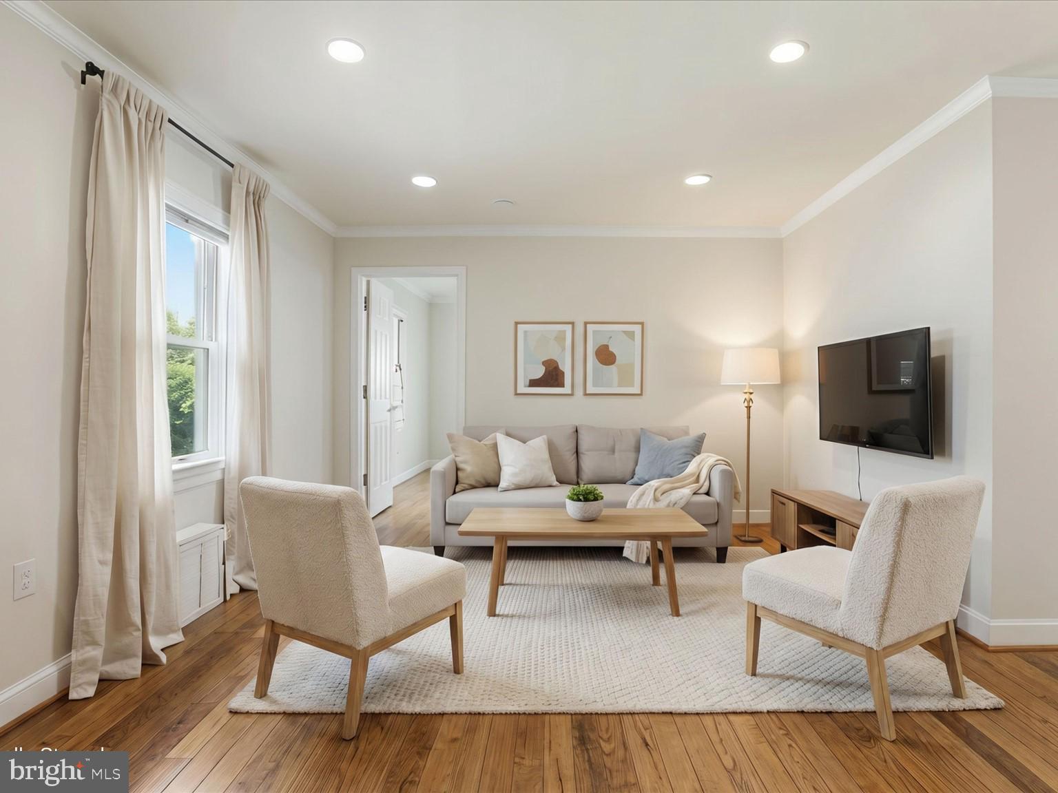 6003 Rixey Drive Alexandria, VA 22303 - Photo 8 of 37 Virtual Staging