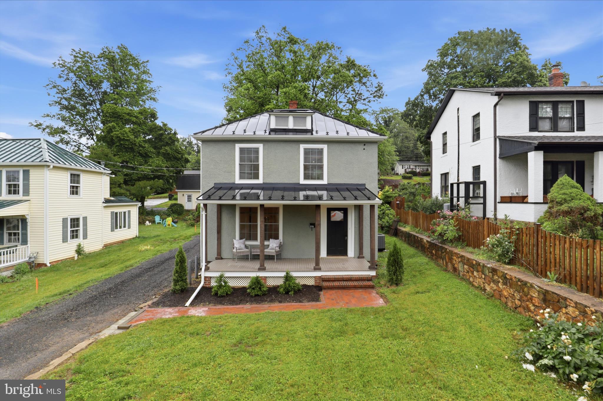 179 Waterloo Street Warrenton, VA 20186 - Photo 2 of 42