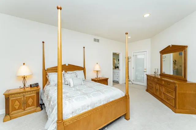 $898,000 | 3324 Fox Hollow Lane Southwest, Rochester, MN 55902