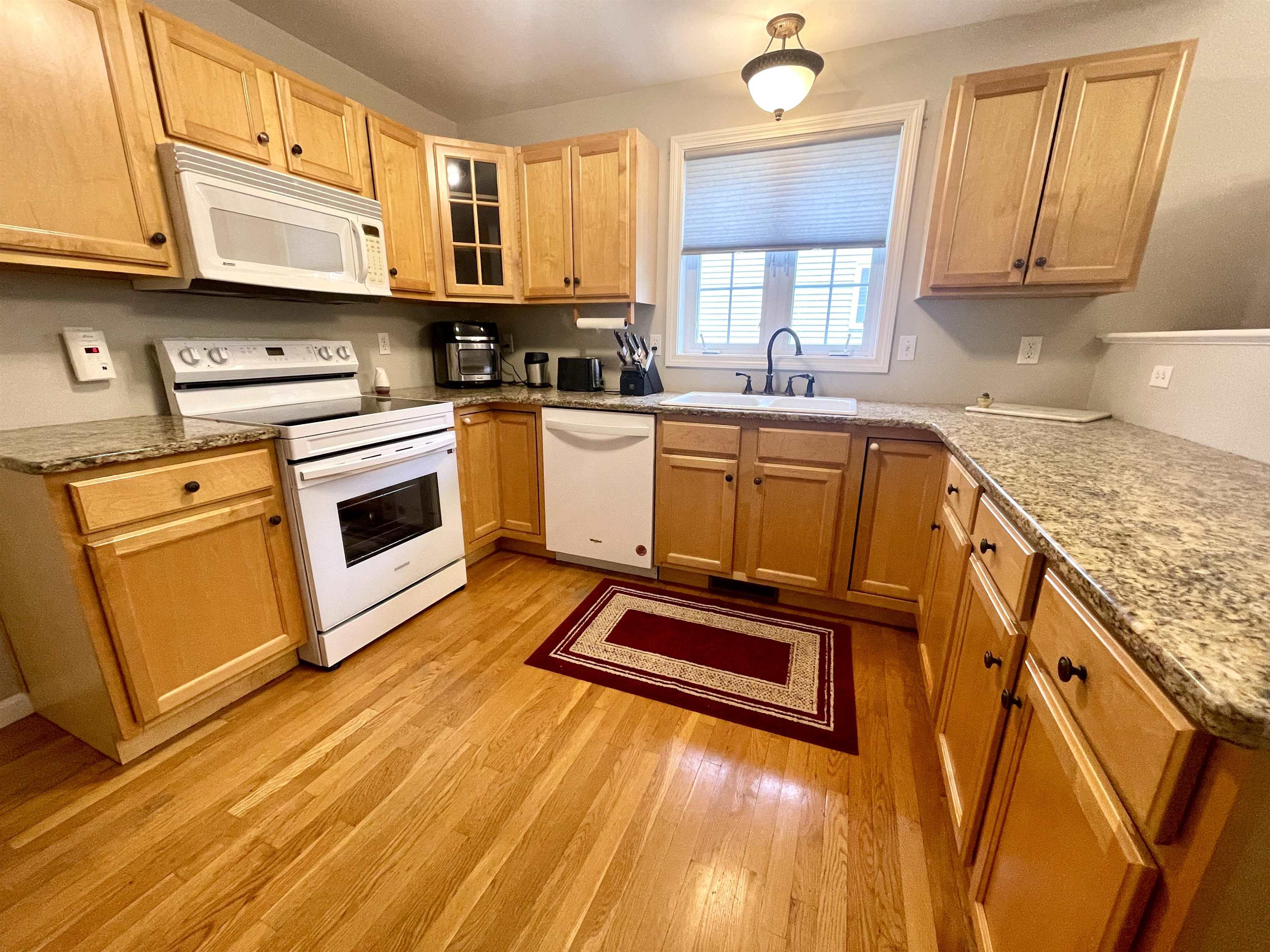 10 Absalom Lane Hollis, NH 03049 - Photo 12 of 38