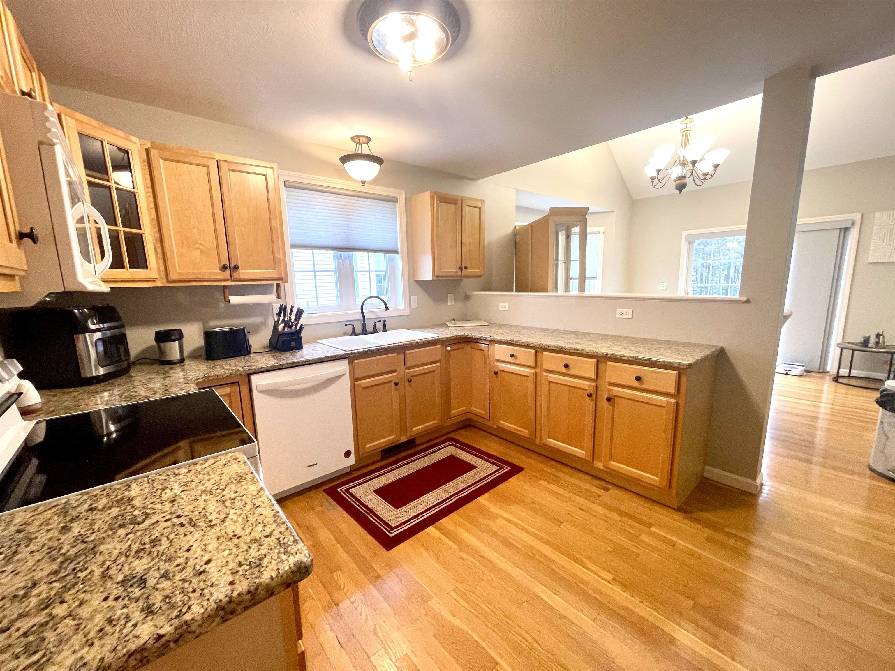 10 Absalom Lane Hollis, NH 03049 - Photo 14 of 38