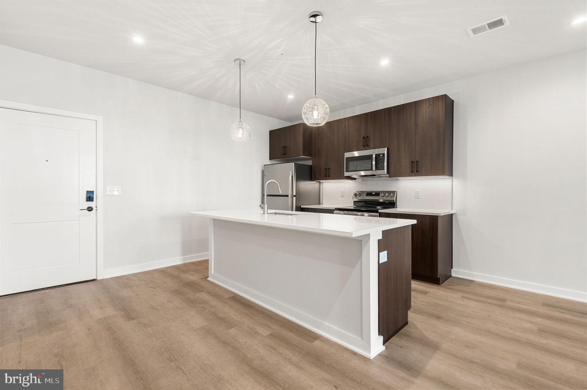26 South York Road, Unit 203 Hatboro, PA 19040 - Photo 8 of 51