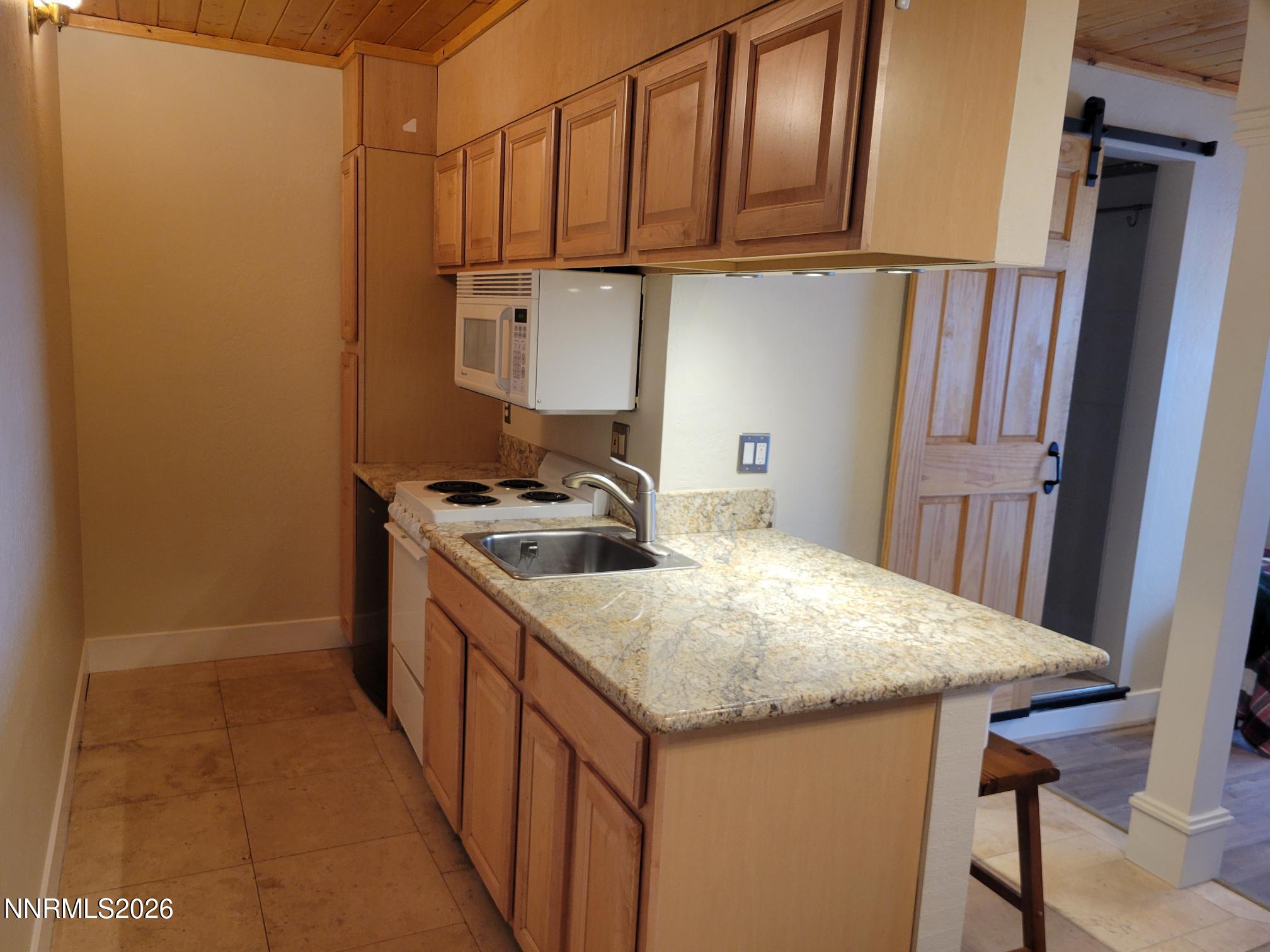 331 Tramway Drive, Unit 19 Stateline, NV 89449 - Photo 2 of 15 12
