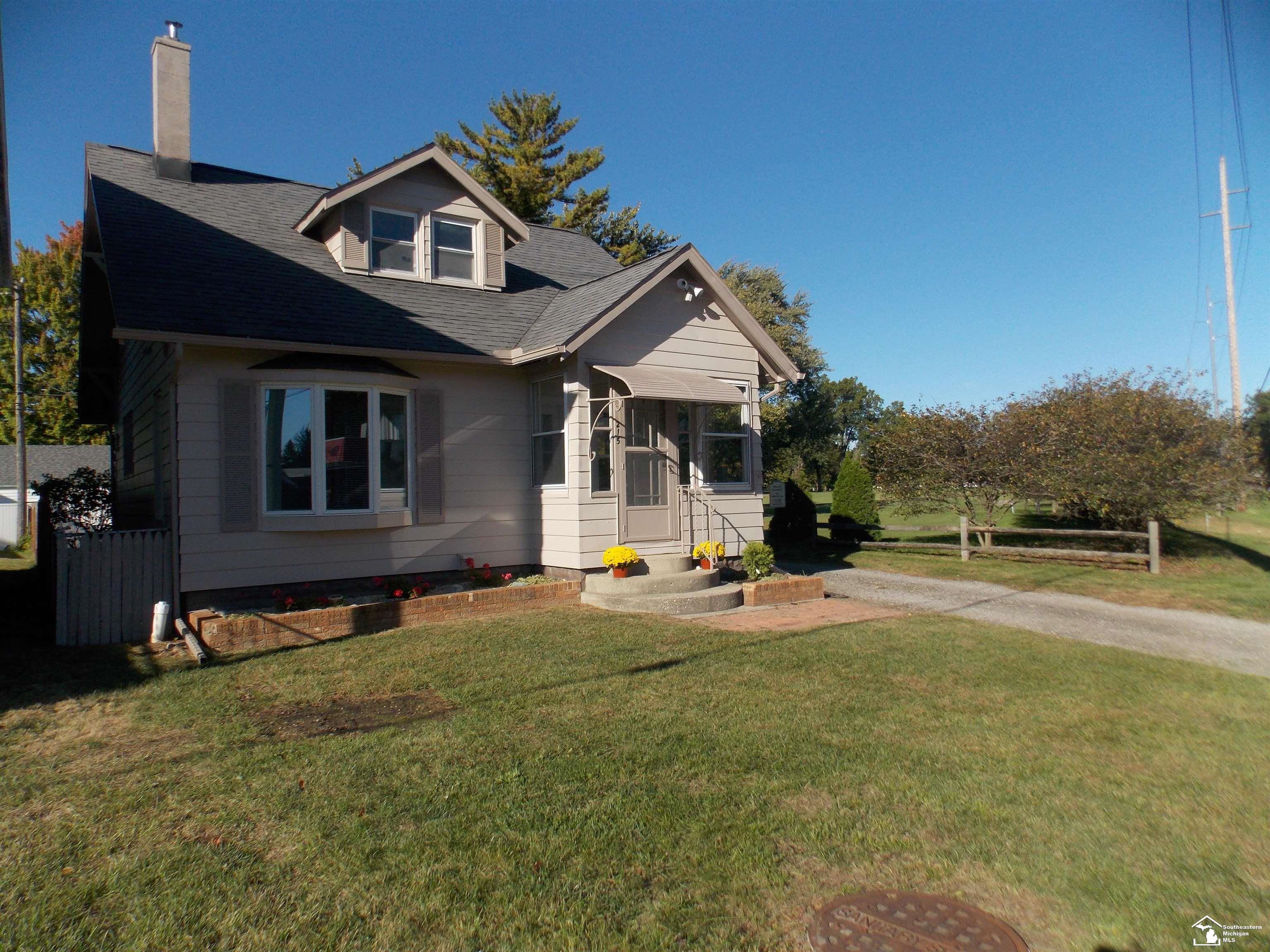 215 Cole Road Monroe, MI 48162 - Photo 31 of 36