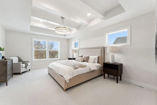 $1,100,000 | 3644 Knightsbridge Ln Lake, Lake Elmo, MN 55042