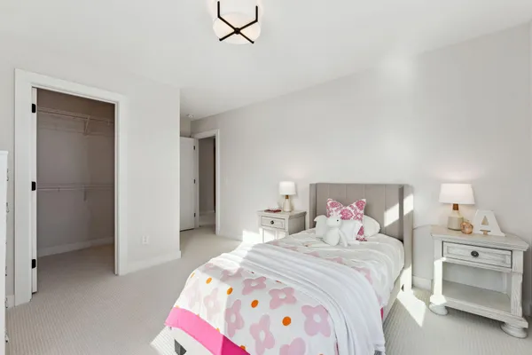 $1,100,000 | 3644 Knightsbridge Ln Lake, Lake Elmo, MN 55042