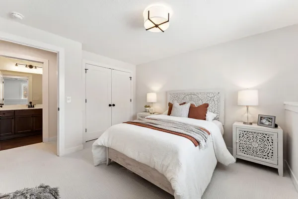 $1,100,000 | 3644 Knightsbridge Ln Lake, Lake Elmo, MN 55042