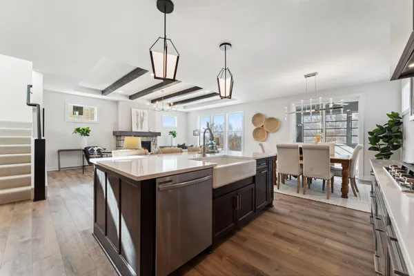 $1,100,000 | 3644 Knightsbridge Ln Lake, Lake Elmo, MN 55042