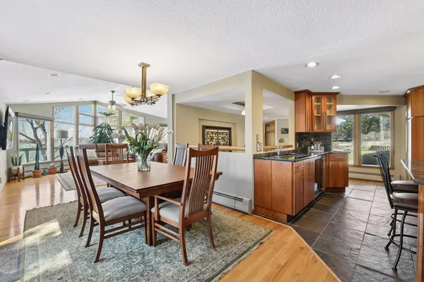 $2,250,000 | 4005 County Road 44, Mound, MN 55364